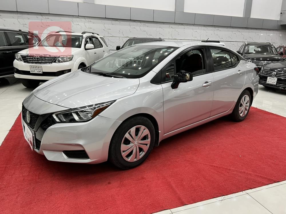 Nissan Versa